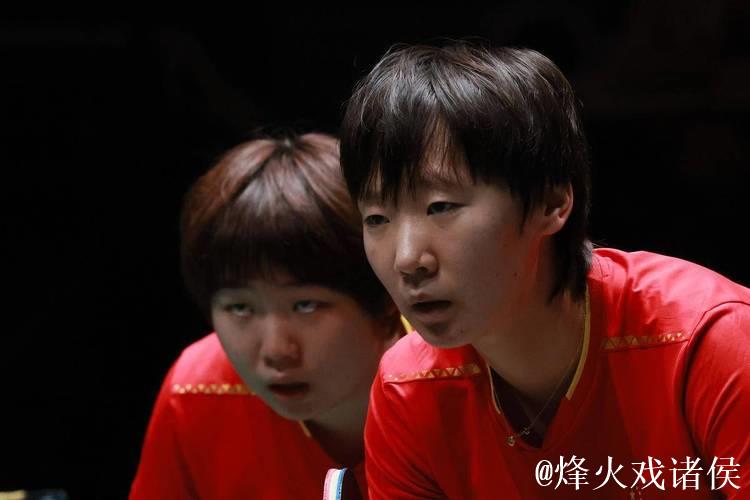 国乒双子星齐头并进!蒯曼4-2胜日本名将,总决赛女单4强已出其三 国乒双子星齐头并进!蒯曼4-2胜日本名将,总决赛女单4强已出其三